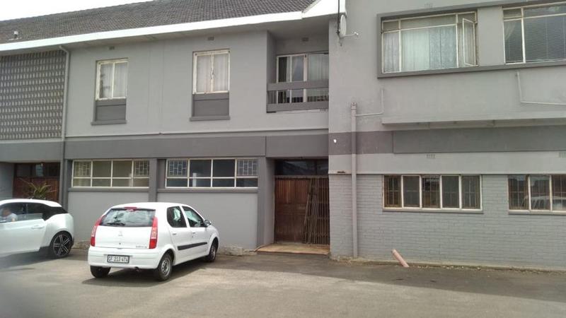 To Let 23 Bedroom Property for Rent in Peerless Park East Western Cape